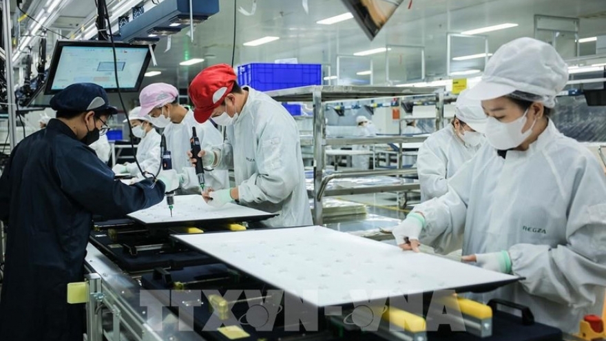 Vietnam’s overseas investment rises 2.3-fold in first two months